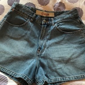 Vintage Gap jean shorts